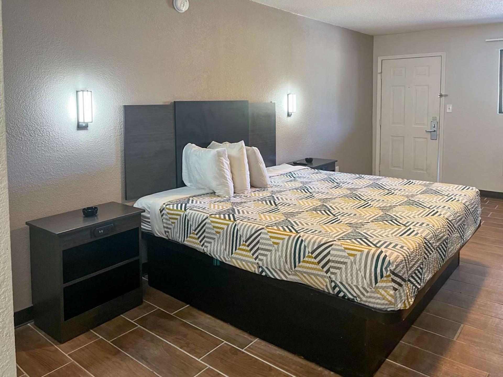 Studio 6 Suites Hurricane, Wv Extérieur photo