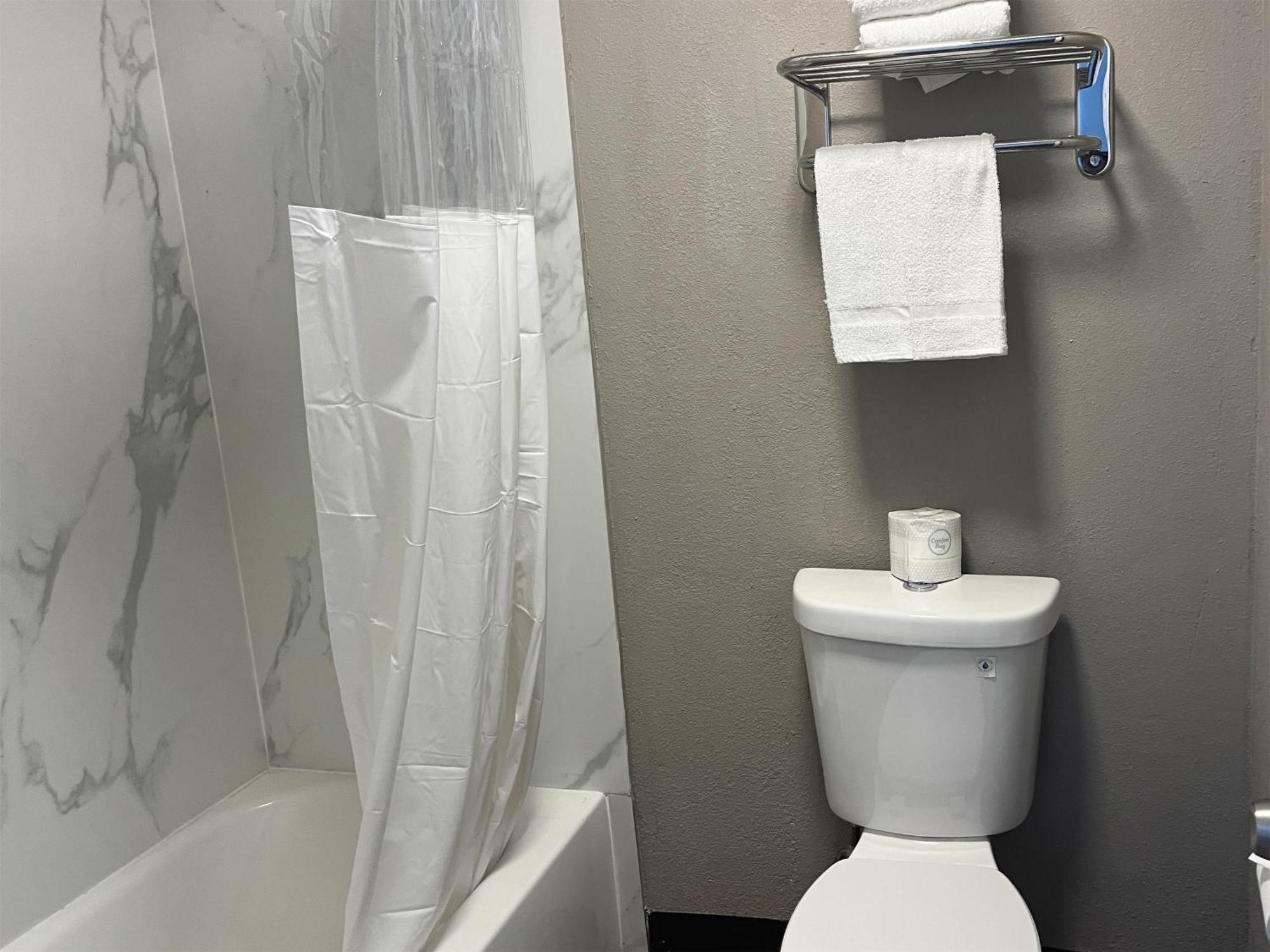 Studio 6 Suites Hurricane, Wv Extérieur photo