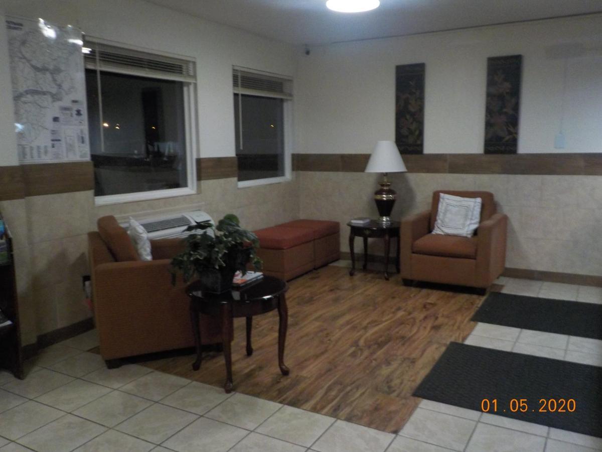 Studio 6 Suites Hurricane, Wv Extérieur photo
